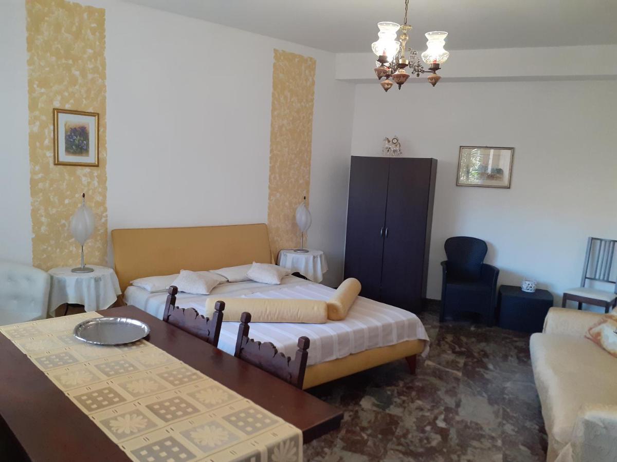Saglia Apartments Malcesine Eksteriør bilde